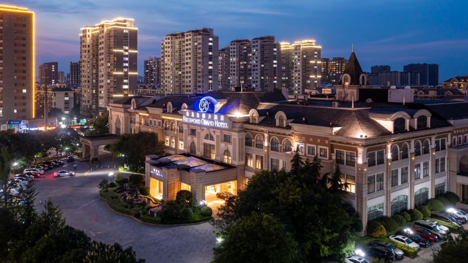 Richmond Grand Hotel