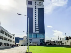 The Excelsior Hotel Las Piñas
