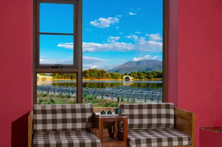 Xianyunxi yuexueshan Garden Resort courtyard