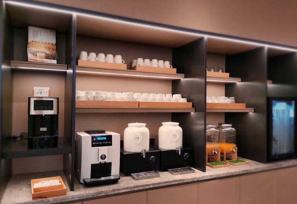 Lavande Hotel (Yichang Wanda Plaza) Over view