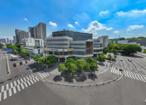 歐拉アートホテル（福州三坊七巷五一広場）