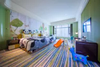Chateau Star River Shanwei - Family
