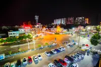 GreenTree Inn Lu'an Huoqiu County Guangming Avenue Jincheng International Plaza Express Hotel - Parkplatz