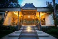 Senetan Villas and Spa Resort Hotels near Pura Ulun Subak Bulkit Jati