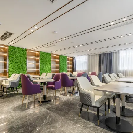 Lavande Hotel (Wuzhou Civic Plaza)