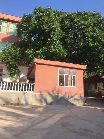 Gaolaozhuang Farmhouse Отели рядом с достопримечательностью «Nan'en Waterfall»