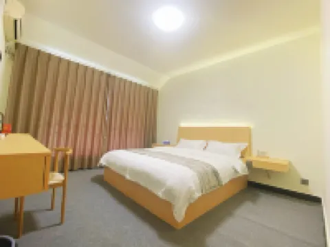 峨眉山峯巢民宿（峨眉山清音閣景區店）