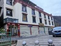 Shangri-La Dongwang Yuxinyun Hotel Các khách sạn gần Balagezong Scenic Area