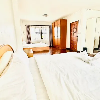 ميريتون 101 Hotels near بي تي إس - بوناوثيي