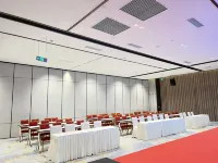 Shuifu Tongluo Resort Hotel (Tongluoba National Forest Park Branch) Hotels in Shuifu