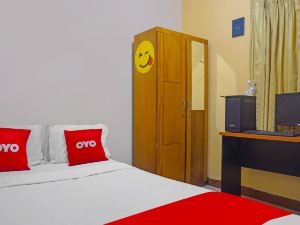 OYO 92285 Penginapan 21 Near Pasar Baru