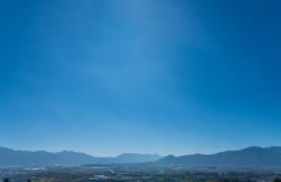 悦來悦慢·Yue Man丨攬雲180°觀全景伴山庭院（麗江古城北門店）