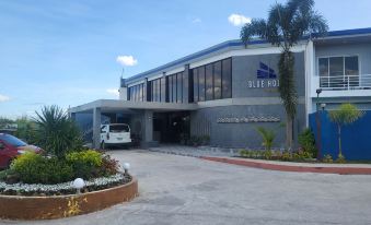 Blue Hotel & Resort