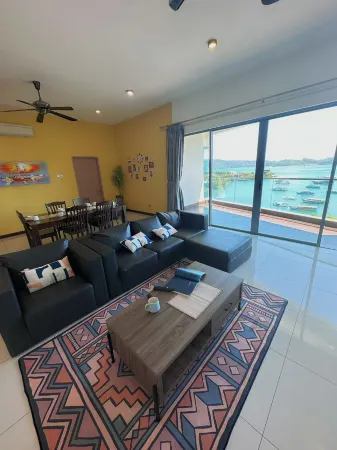Mari Mari Homestay @ Imago the loft Apartment (Imago Shopping Mall)