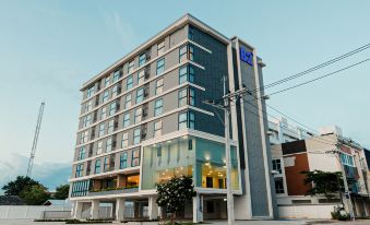 B2 콘캔 우푸 마켓 프리미어 호텔