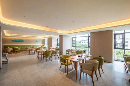 JI Hotel (Pu'er Chayuan Road) Отели в г. Пуэр