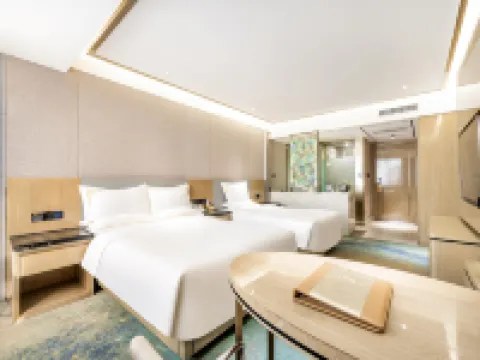 โรงแรมรอยัล นัมเบอร์แปดสิบเอ็ด โรงแรมในจงเหว่ย