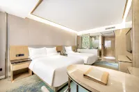 Royal No.81 Hotel