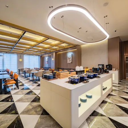 Starway Hotel (Yining Ningyuan Road Zhongyuan New City)