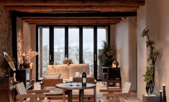 Dali An Yu · Manhaijing Homestay (Ancient Town Erhai Ecological Corridor S-Bend Store)