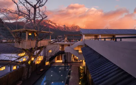 Kui Ran · View Snow Mountain Resort (Baisha Ancient Town ) Отели рядом с достопримечательностью «Lijiang Snow Mountain Falcon Valley Scenic Area»