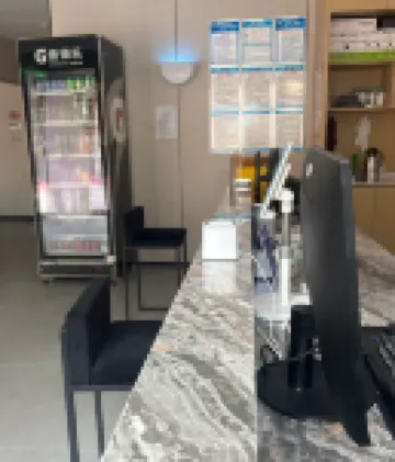 Fenbei E-Sports Hotel (Fuqing Dongbai Liqiao Special Historical Cultural Street)