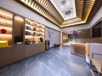 Tangfu Hotel (Yonghegong Branch, Nanluoguxiang, Beijing) Hotels near ووداويينج هوتونغ