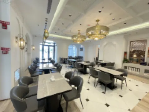 โรงแรมคัชการ์