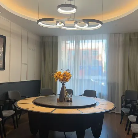 Leshuihui Hot Spring Hotel
