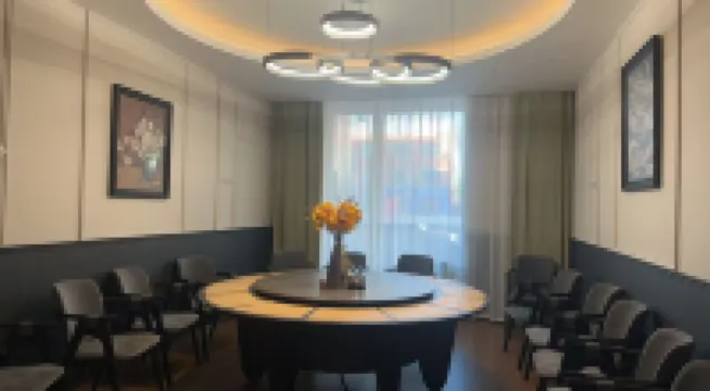 Leshuihui Hot Spring Hotel