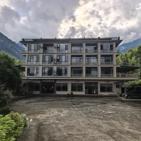 Xing'an Mao'er Mountain Off-road Manor