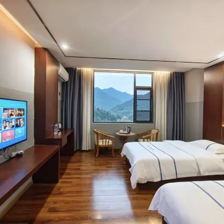 Mojiang XinXing Business Hotel