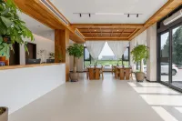 Shanyeli・Vale | Wabi-sabi Timber Smart Luxury Homestay (Baoquan Resort) - Parkering