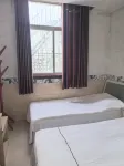 Heze Huachen Business Inn - Pet friendly