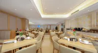 Vienna Hotel (Xingren Hotel) Hotels in Xingren