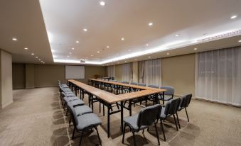 Homeinn Plus Hotel (Shanghai Zhangjiang Guanglan Road Subway Station)