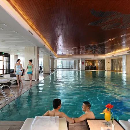 Suining Dongxu Soluxe International Grand Hotel