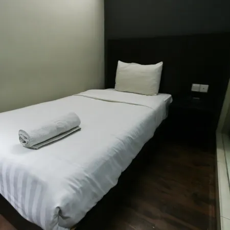 Hotel 99 Bandar Klang (Meru)