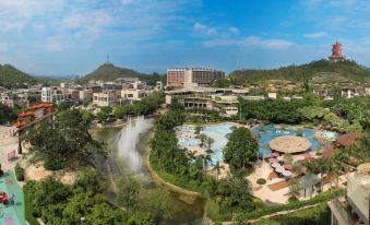 Yihe Hot Spring City Hotel