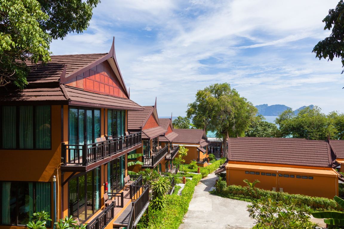 Phi Phi Long Beach Resort & Villa Hotele w: Ko Phi Phi