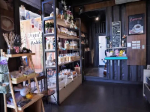 ปาป๊าโฮม แอนด์ แรบบิทคาเฟ่ โรงแรมในอำเภอ จอมทอง