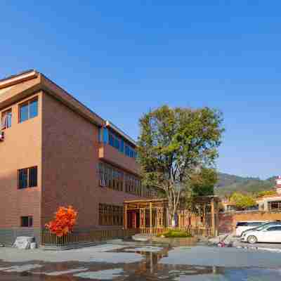 連州遙遠的山酒店 Hotel Exterior