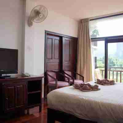 銀納卡酒店 Rooms