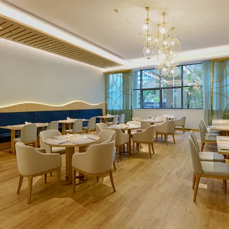 Asia Bay International Hotel