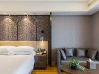 南京克拉斯酒店 - 微观世界豪华大床房
