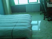 西宁艾泽拉斯电竞酒店 - 标准大床房（无电脑）