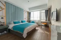 Peninsula Holiday Hotel (Changshu World Trade Center) - 4-Star