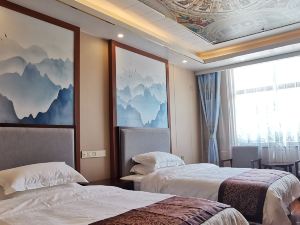 Kangjiang Hotel，Ranwu Town，Basu