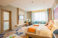 Baotou Hotel (Haina Baichuan Branch) Hotels in Ahldin Plaza