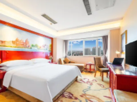 โรงแรมเวียนนา (ซันซิตี้ ถนนเหอเป่ย ฉินหวงต้าว) โรงแรมใกล้ฉินราชวงศ์ฉินขอเซียนในทะเล